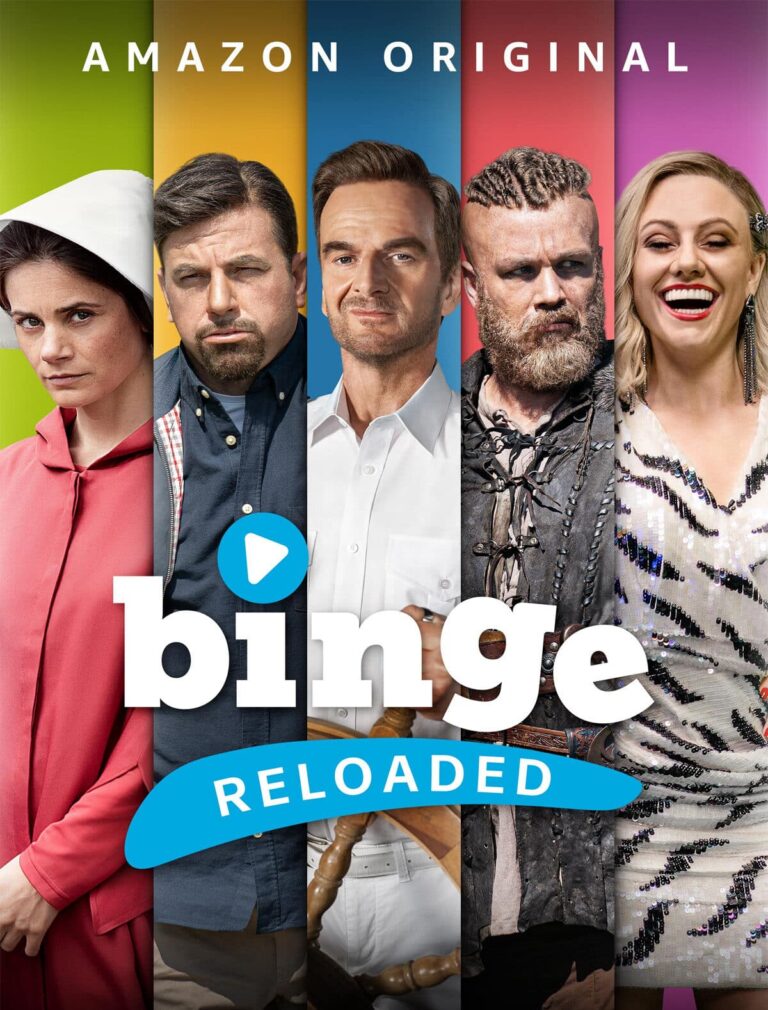 Werbeplakat für „Binge Reloaded“, eine Amazon-Originalserie. Das Bild zeigt fünf Charaktere, die nebeneinander vor farbenfrohen vertikalen Hintergründen stehen und jeweils unterschiedliche Outfits und Ausdrücke zeigen. Der Titel wird in großem weißen Text angezeigt.